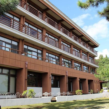 Miyajima Seaside Hotel Itsukushima Екстериор снимка