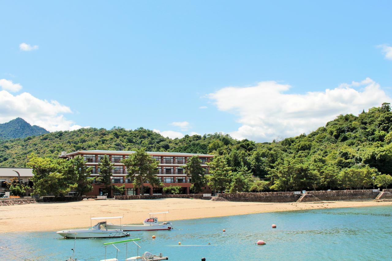 Miyajima Seaside Hotel Itsukushima Екстериор снимка