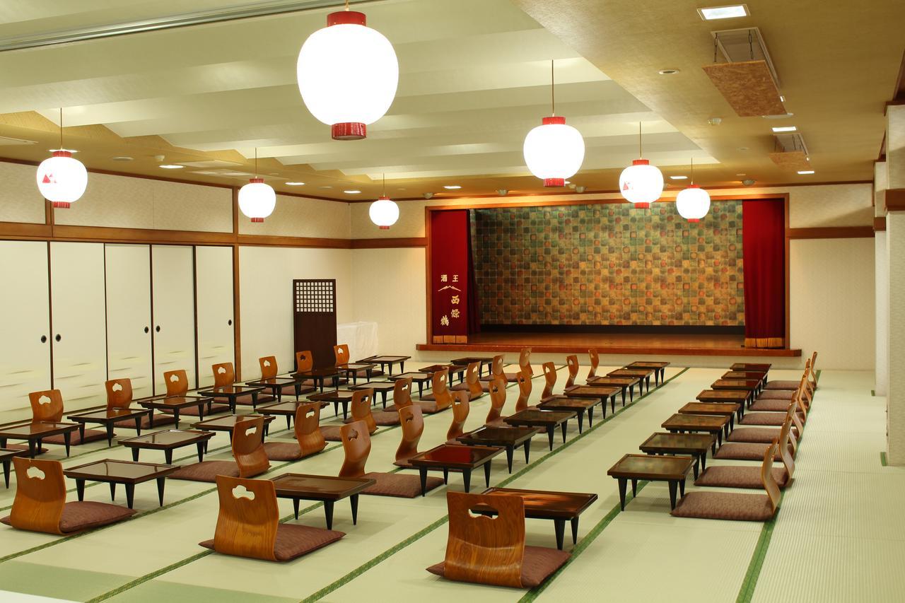 Miyajima Seaside Hotel Itsukushima Екстериор снимка